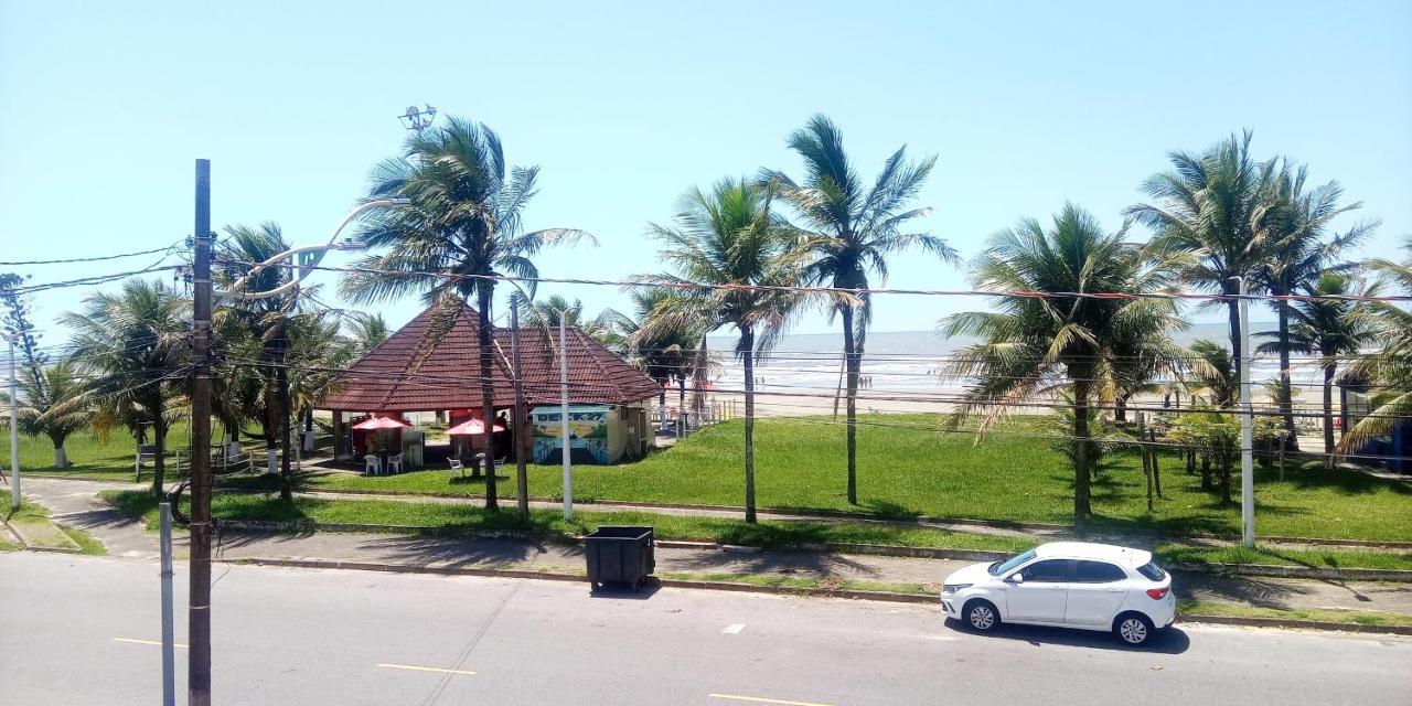 Apto Aluguel Na Temporada Pe Na Areia Peruibe Sp Exterior foto